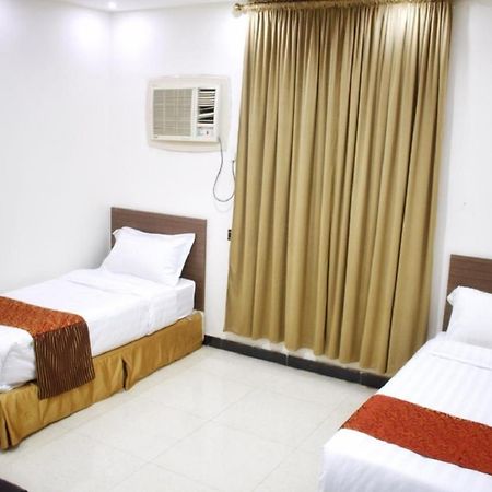 دار كيان Hotell Jīzān Eksteriør bilde