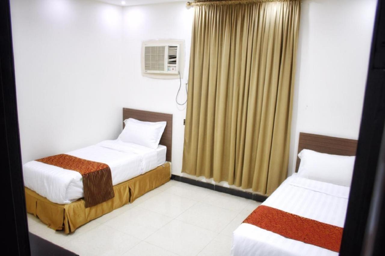 دار كيان Hotell Jīzān Eksteriør bilde
