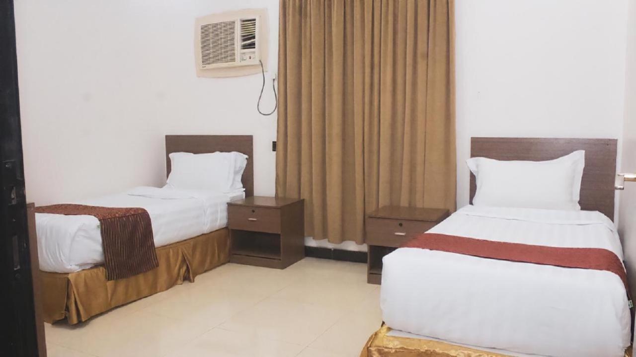 دار كيان Hotell Jīzān Eksteriør bilde