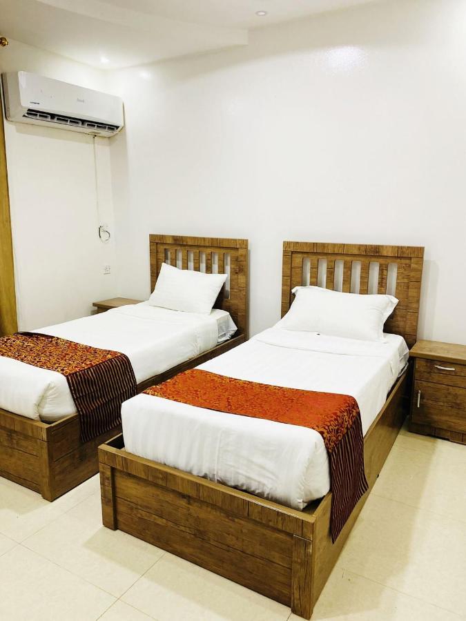 دار كيان Hotell Jīzān Eksteriør bilde